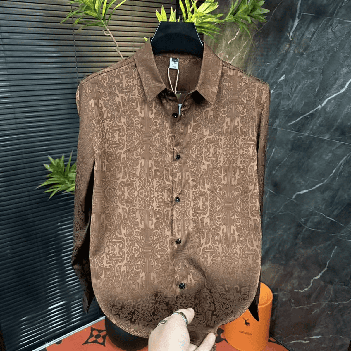 Slim Fit Wrinkle-Free Shirt